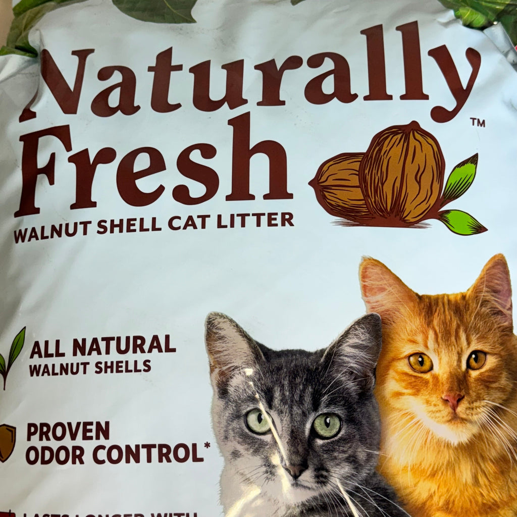 NATURALLY FRESH Walnut Shell Cat Litter Unscented 40Lbs , Red Bag