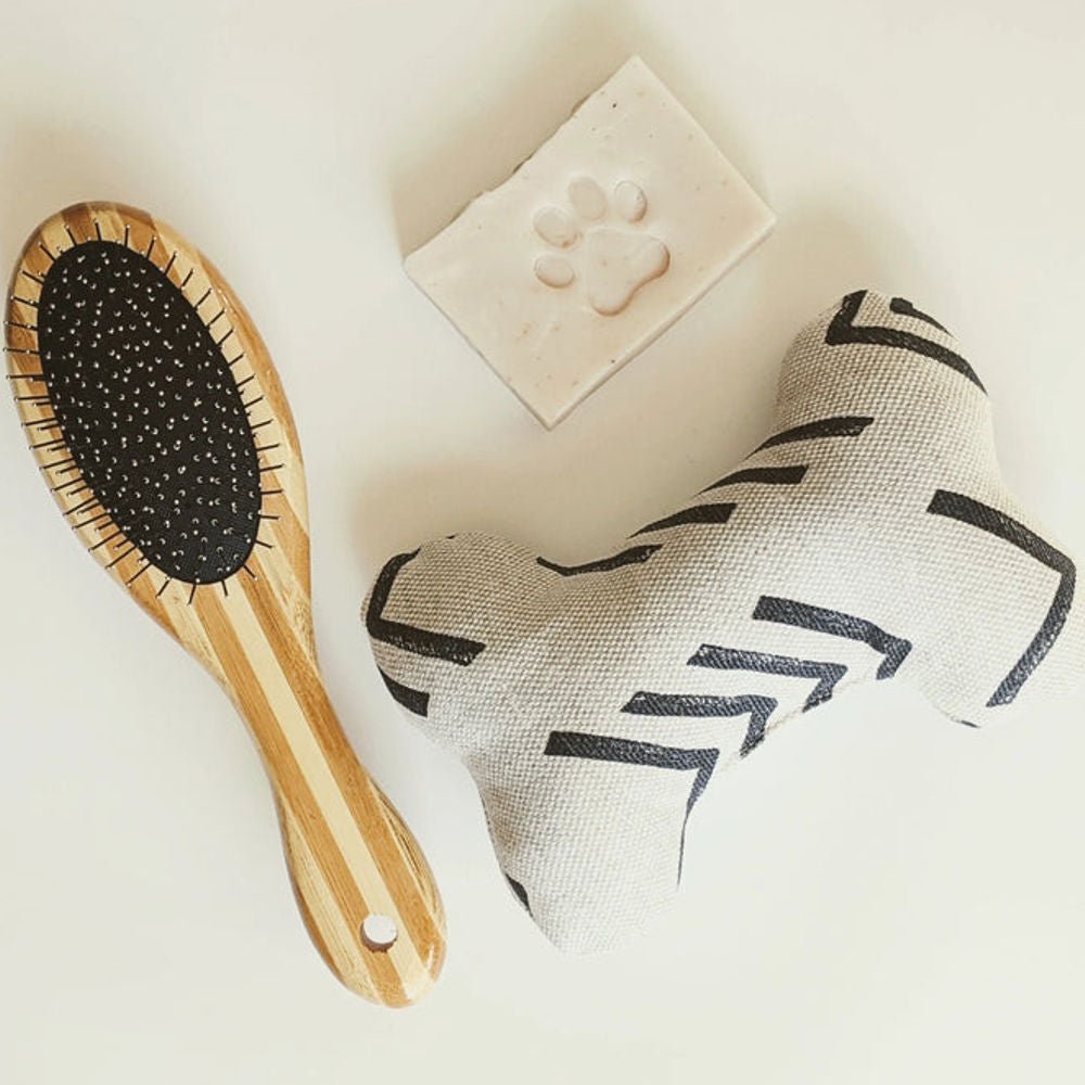Tilley + Me Two-Sided Pet Brush – Bristle & Wire for Shedding & Detangling